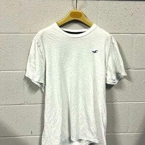 Hollister men’s white tee sz. L